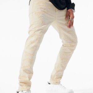 Cream Skinny Jeans with Full-Length Fit